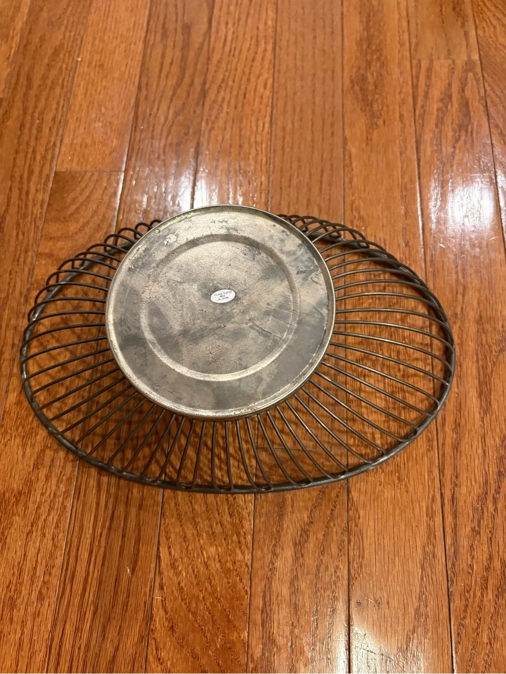 Unbranded stylish metal